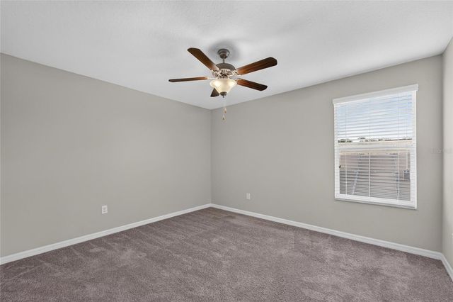 215 ENGLISH HERITAGE PLACE, Dover, FL 33527