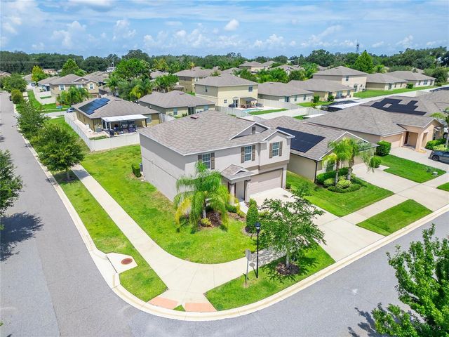 215 ENGLISH HERITAGE PLACE, Dover, FL 33527