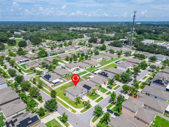 215 ENGLISH HERITAGE PLACE, Dover, FL 33527