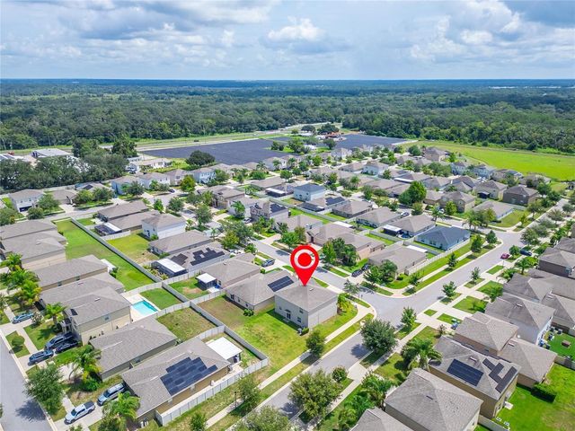 215 ENGLISH HERITAGE PLACE, Dover, FL 33527