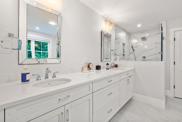 12 South Lincoln St 12, Natick, MA 01760