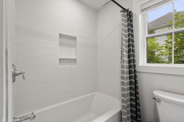 12 South Lincoln St 12, Natick, MA 01760