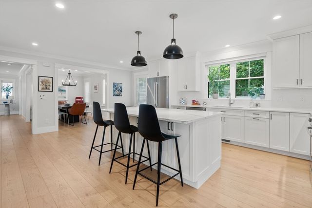 12 South Lincoln St 12, Natick, MA 01760