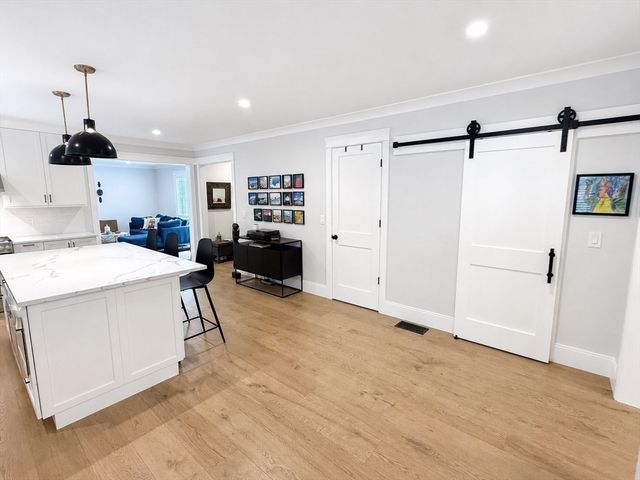12 South Lincoln St 12, Natick, MA 01760