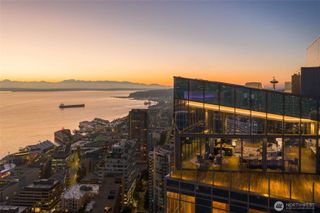 121 Stewart Street #2501, Seattle, WA 98101