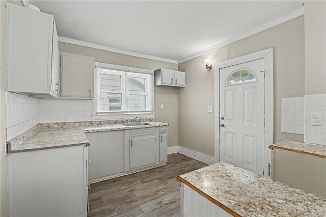 930 Leo Street, Dayton, OH 45404
