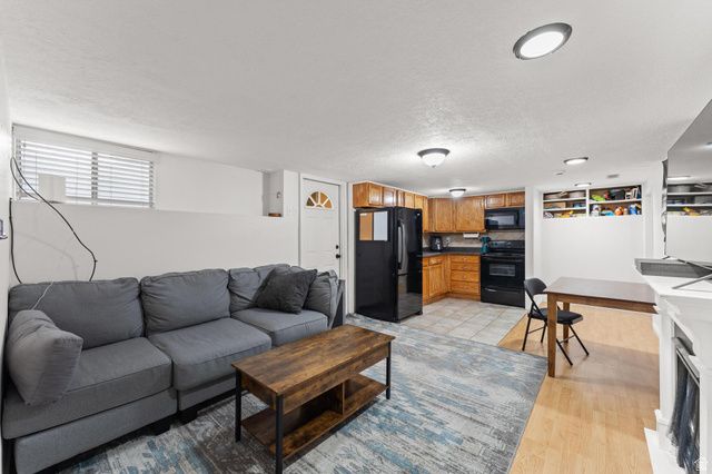 6241 S 440 E, Murray, UT 84107