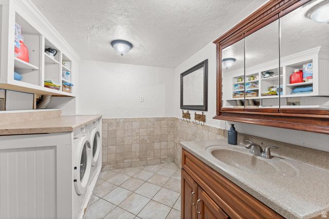 6241 S 440 E, Murray, UT 84107