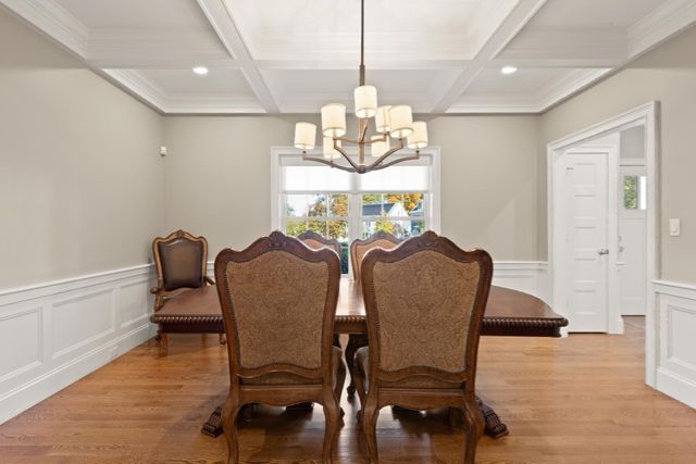 10 Willard Circle, Lexington, MA 02421