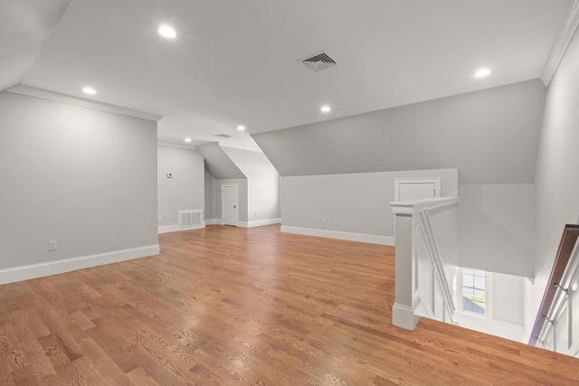 10 Willard Circle, Lexington, MA 02421