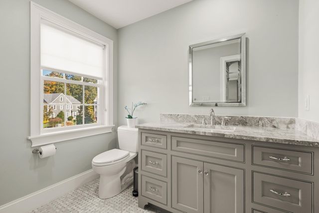 10 Willard Circle, Lexington, MA 02421