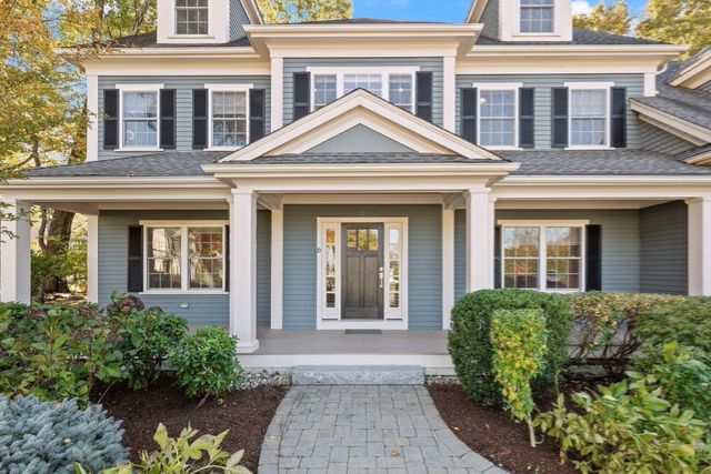10 Willard Circle, Lexington, MA 02421