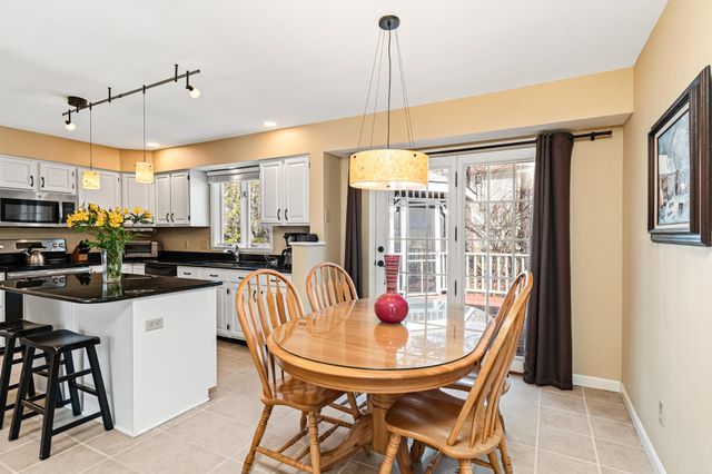 248 Lawnwood Drive, Williston, VT 05495
