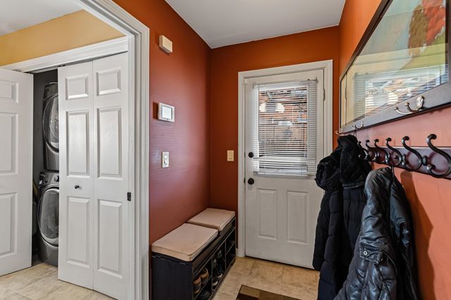 248 Lawnwood Drive, Williston, VT 05495