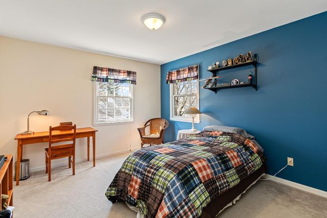 248 Lawnwood Drive, Williston, VT 05495