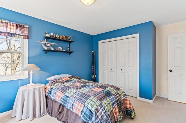 248 Lawnwood Drive, Williston, VT 05495