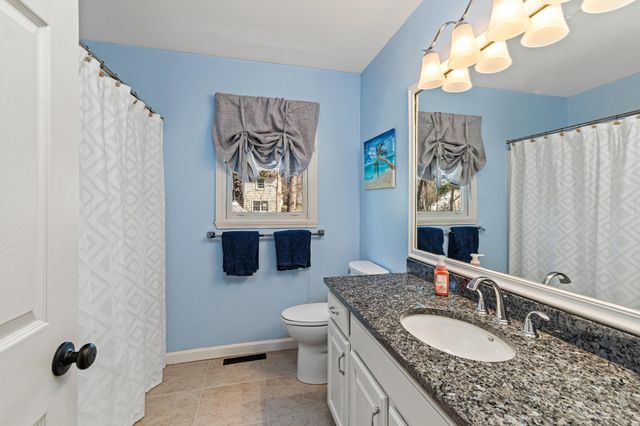248 Lawnwood Drive, Williston, VT 05495