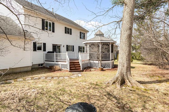 248 Lawnwood Drive, Williston, VT 05495