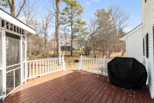 248 Lawnwood Drive, Williston, VT 05495