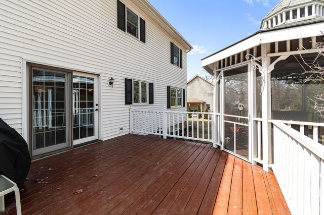 248 Lawnwood Drive, Williston, VT 05495