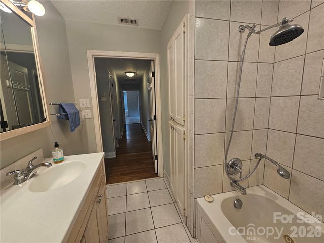 201 Country Club Circle, Shelby, NC 28150