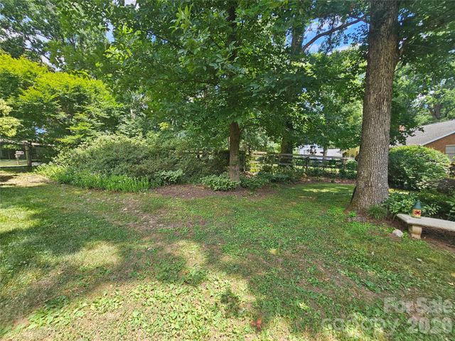 201 Country Club Circle, Shelby, NC 28150