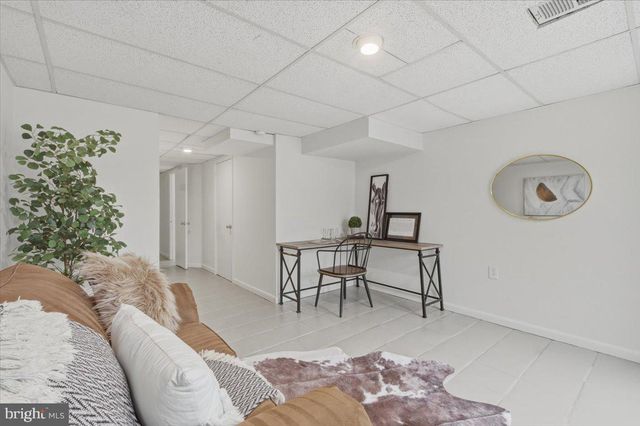 115 W O ST, Purcellville, VA 20132