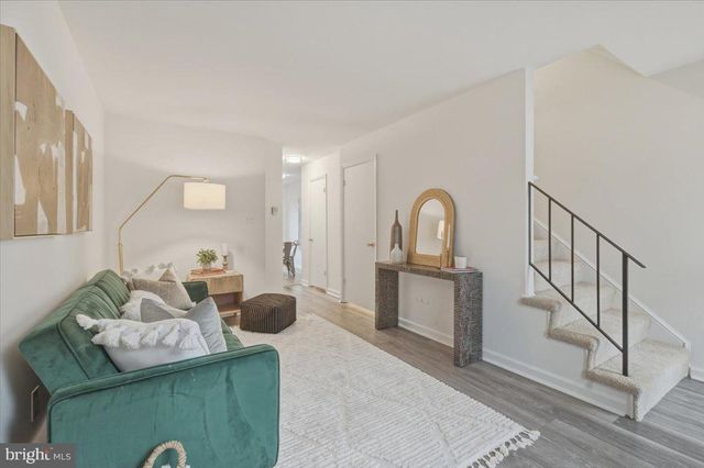 115 W O ST, Purcellville, VA 20132