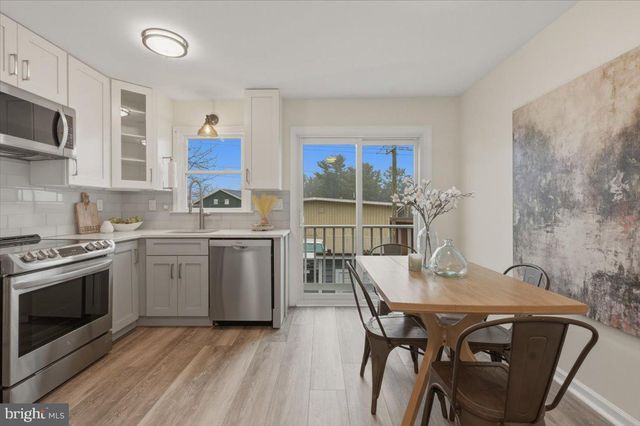 115 W O ST, Purcellville, VA 20132