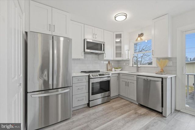 115 W O ST, Purcellville, VA 20132