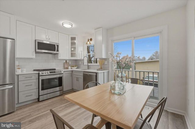 115 W O ST, Purcellville, VA 20132