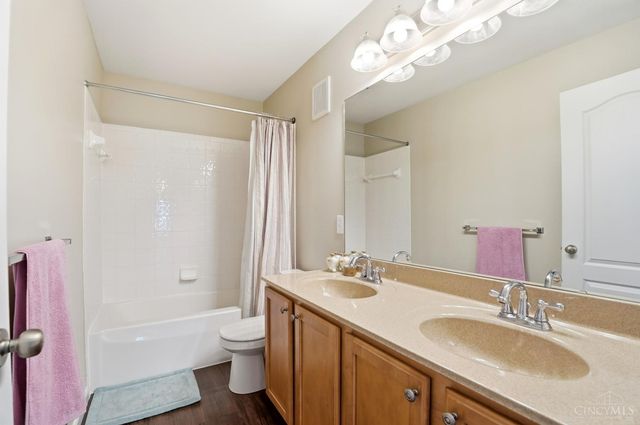8300 Cherrydale Court, Deerfield Twp., OH 45040