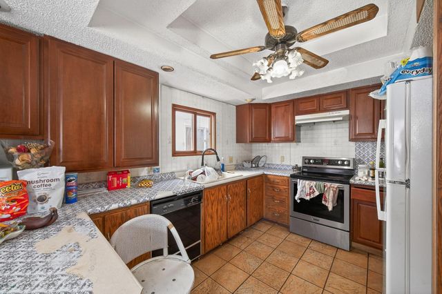 3512 Minnehaha Avenue, Minneapolis, MN 55406