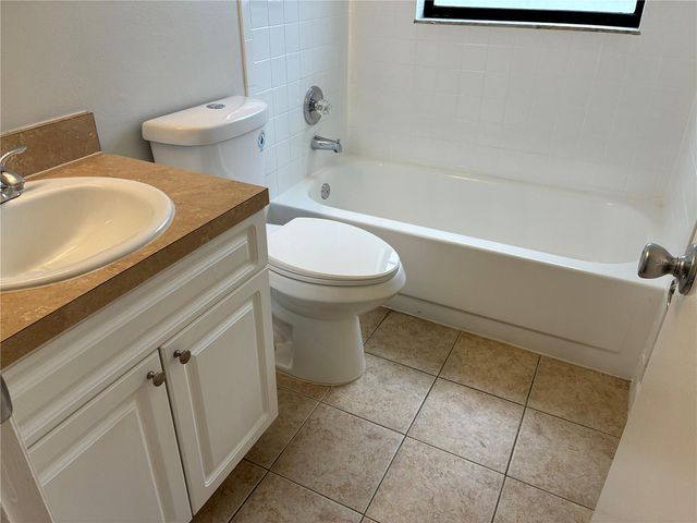 5101 S CLARICE COURT 1A, Tampa, FL 33611