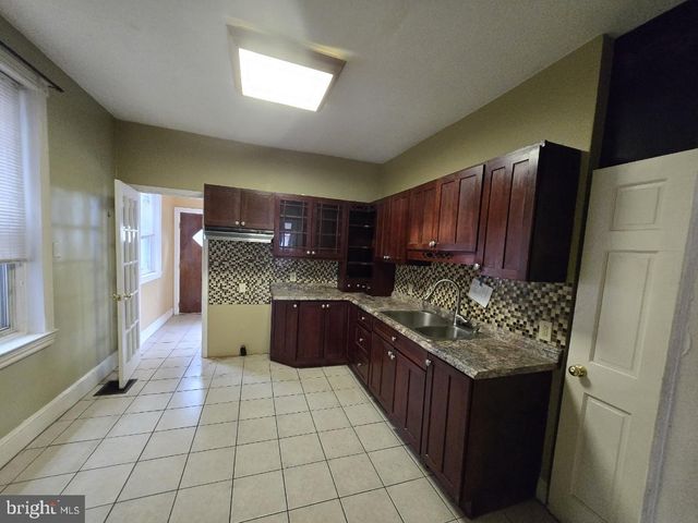 3850 N REESE ST, Philadelphia, PA 19140