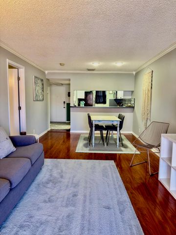 7610 Stirling Road 204c, Davie, FL 33024