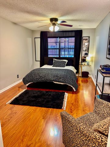 7610 Stirling Road 204c, Davie, FL 33024