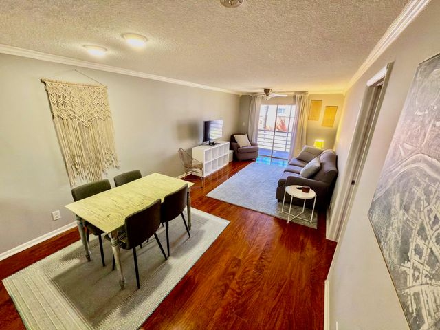 7610 Stirling Road 204c, Davie, FL 33024