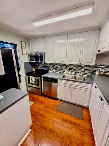 7610 Stirling Road 204c, Davie, FL 33024
