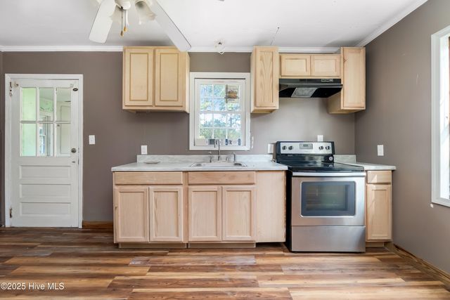 205 Roanoke Avenue, Plymouth, NC 27962