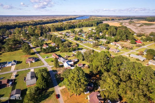 205 Roanoke Avenue, Plymouth, NC 27962