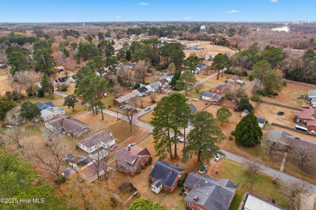 205 Roanoke Avenue, Plymouth, NC 27962