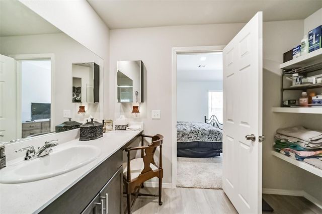 2106 Twisted Cedar Court, Conroe, TX 77301