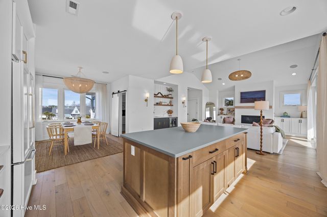 11 Amidships Lane, Hampstead, NC 28443