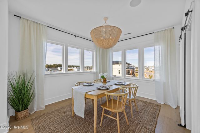 11 Amidships Lane, Hampstead, NC 28443