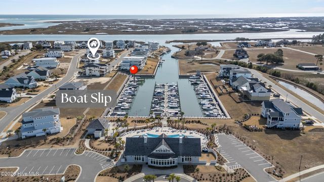 11 Amidships Lane, Hampstead, NC 28443