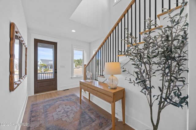 11 Amidships Lane, Hampstead, NC 28443