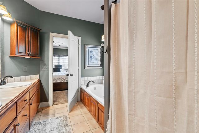 1904 Morter Place, Rogers, AR 72758