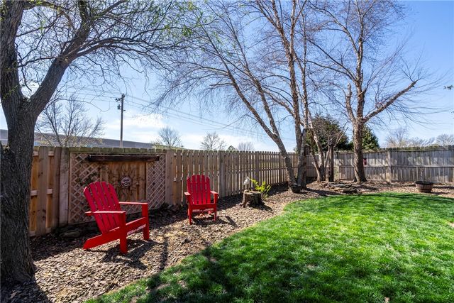 1904 Morter Place, Rogers, AR 72758