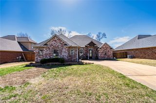 1904 Morter Place, Rogers, AR 72758